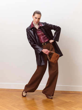Pantalón ancho con pinzas